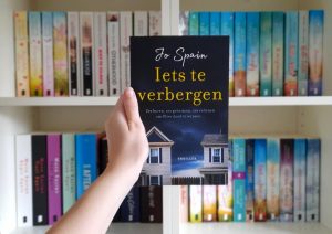 Iets te verbergen - Jo Spain