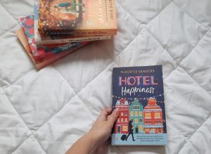 Hotel Happiness - Floortje Sanders