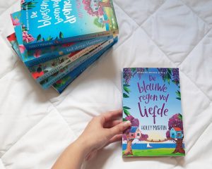 De blauweregen vol liefde - Holly Martin