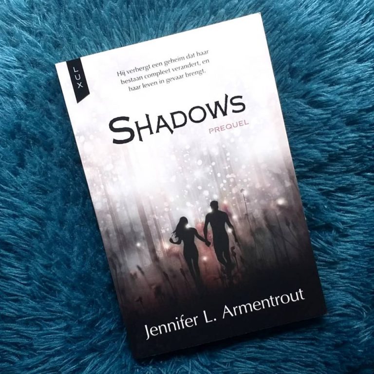 Shadows (Lux #1.5) – Jennifer L. Armentrout