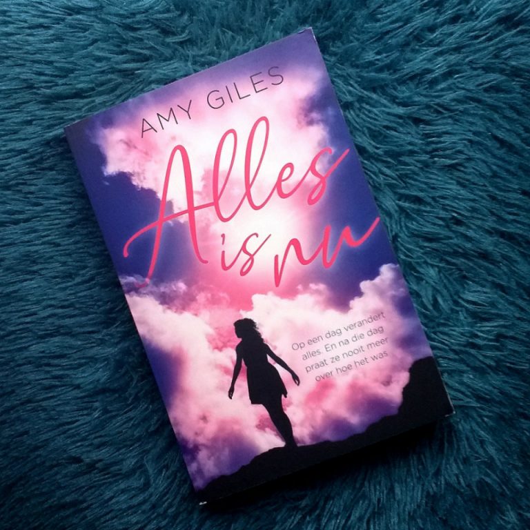 Blogtour: Alles is nu – Amy Giles