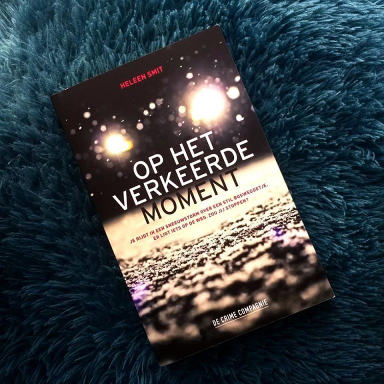 Op het verkeerde moment – Heleen Smit